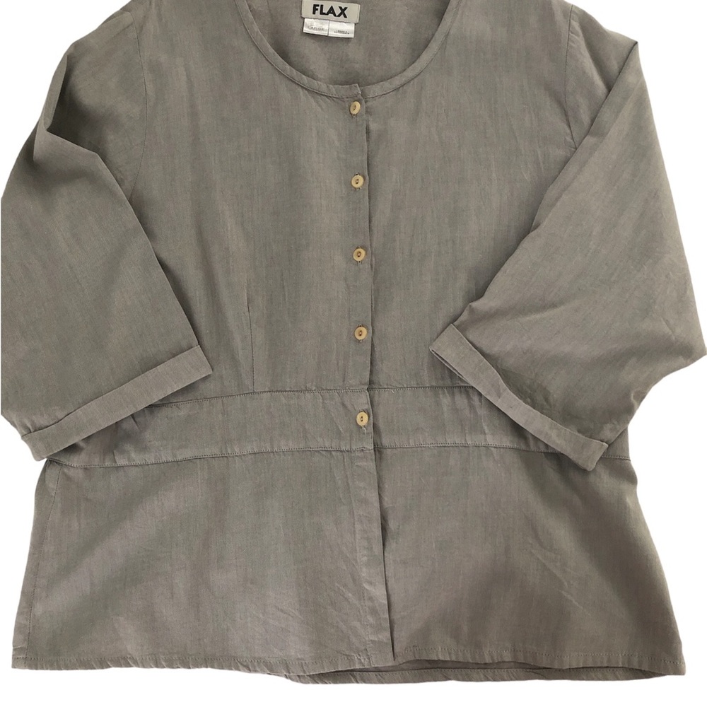 Flax Button Front Top With Peblum - image 3